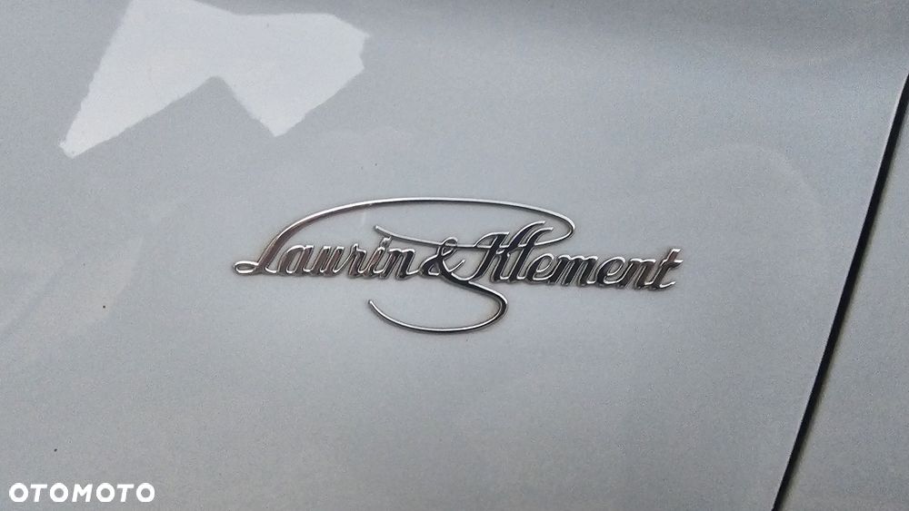 Skoda Superb 2.0 TDI L&K DSG - 8