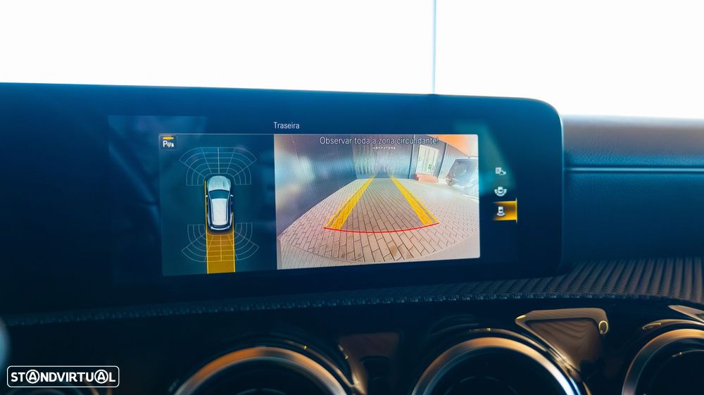 Mercedes-Benz CLA 250 - 16