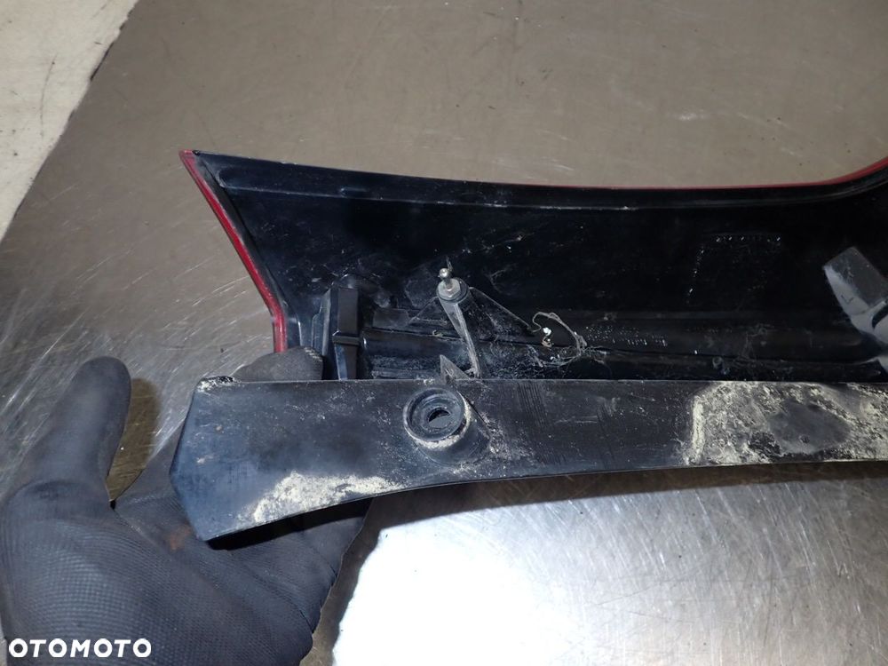 LAMPA LEWA TYLNA CITROEN C4 PICASSO LIFT 1.6HDI - 10