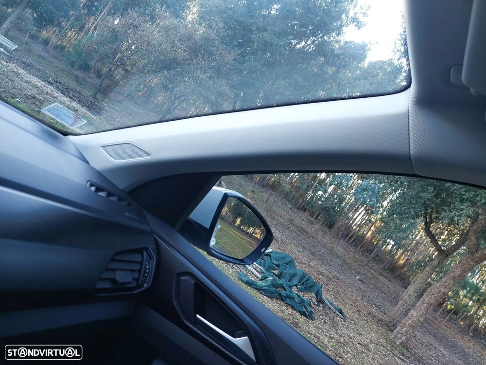 VW T-Cross 1.0 TSI Life - 11