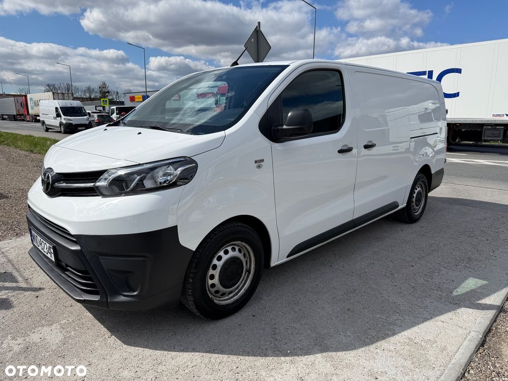 Toyota PROACE - 1