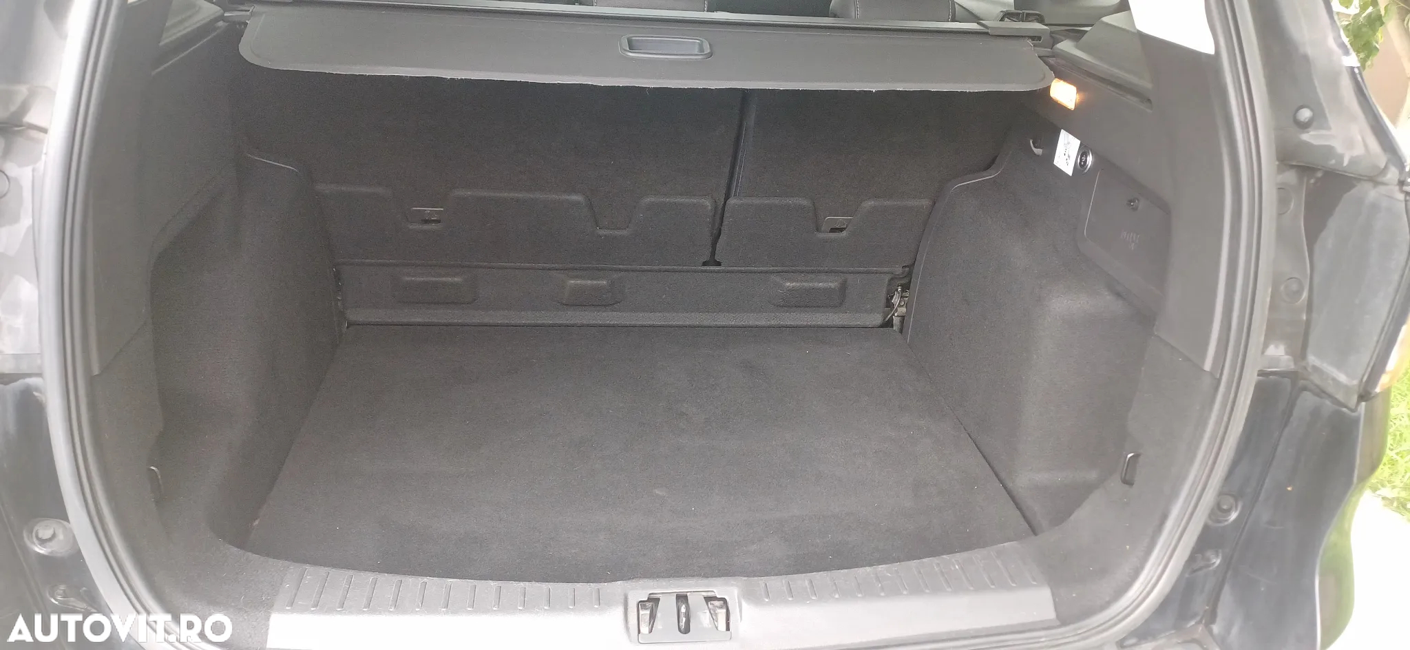 Ford Kuga 2.0 TDCi 4WD Powershift Titanium - 13