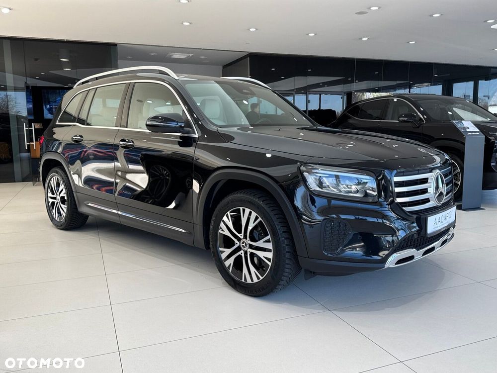 Mercedes-Benz GLB - 6