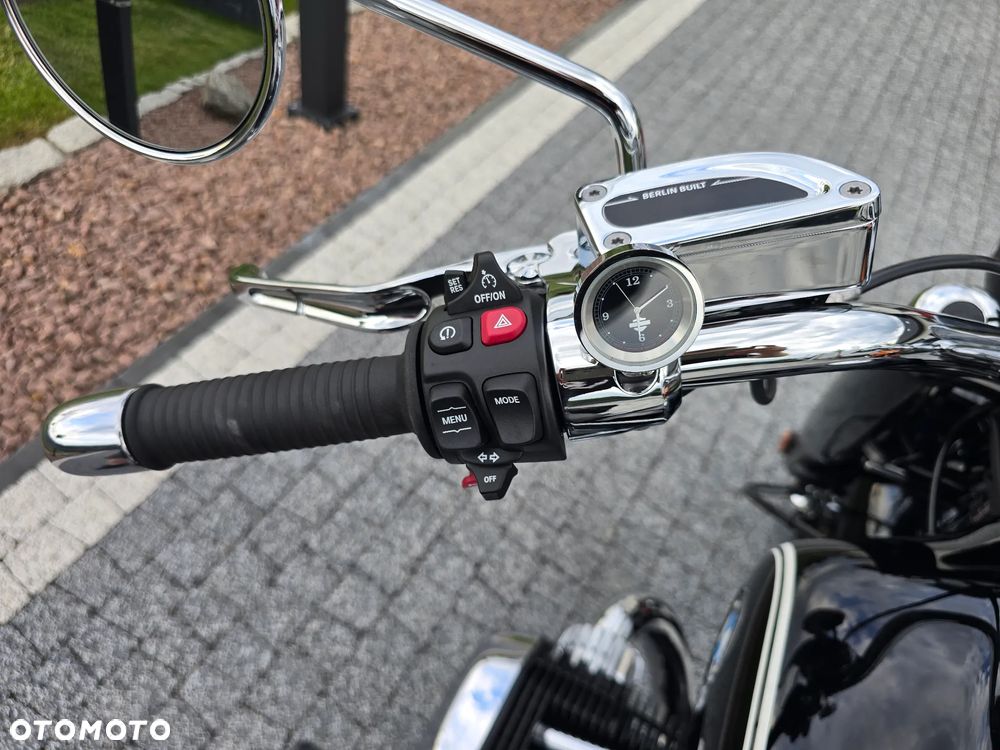 BMW R - 12