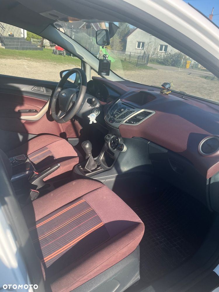 Ford Fiesta 1.6 TDCI Connection - 7
