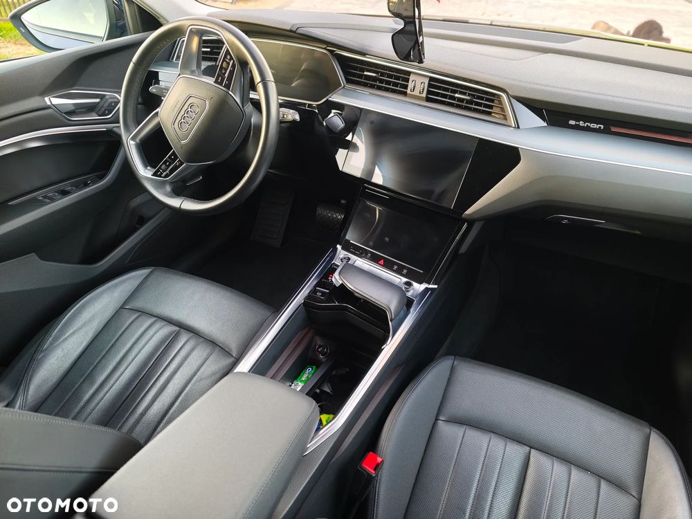 Audi e-tron 55 Quattro Advanced - 17