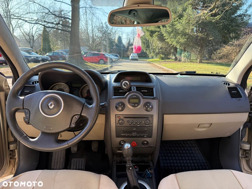 Renault Megane - 5