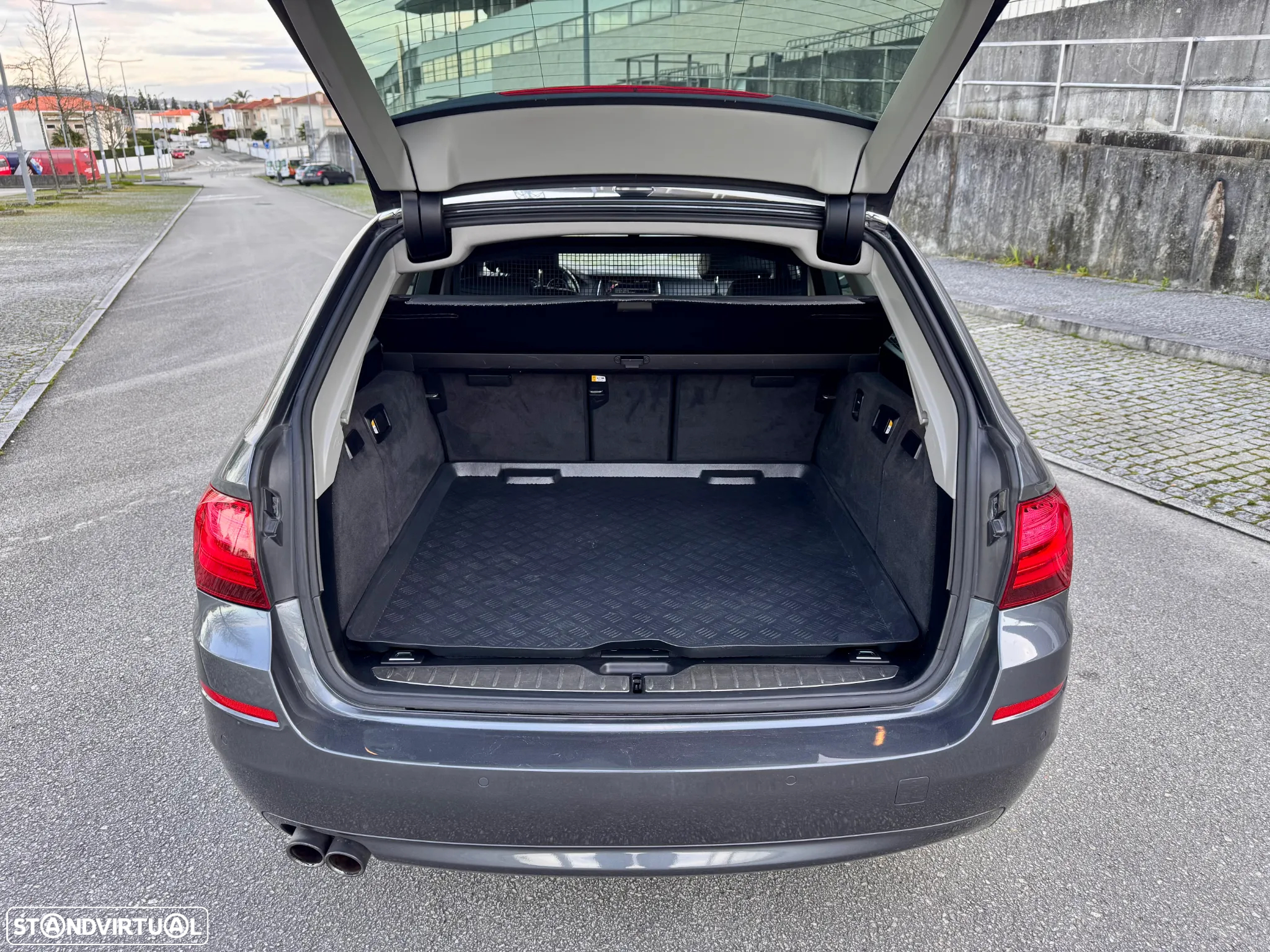 BMW 520 d Auto - 22
