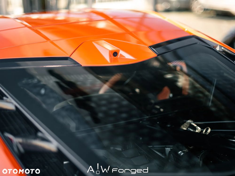 Chevrolet Corvette - 16