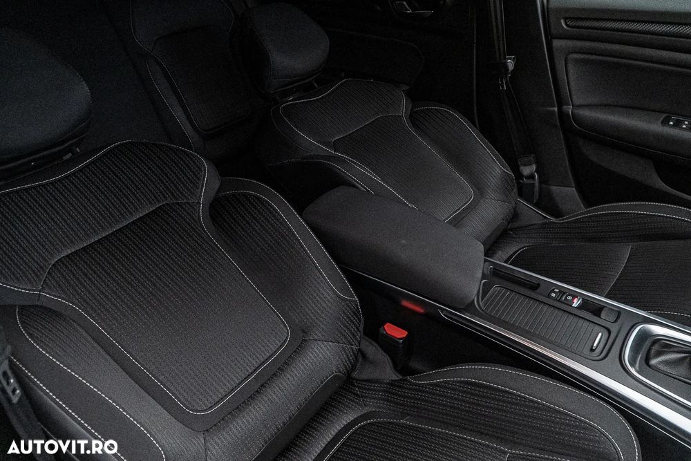 Renault Megane ENERGY dCi 110 EDC INTENS - 39
