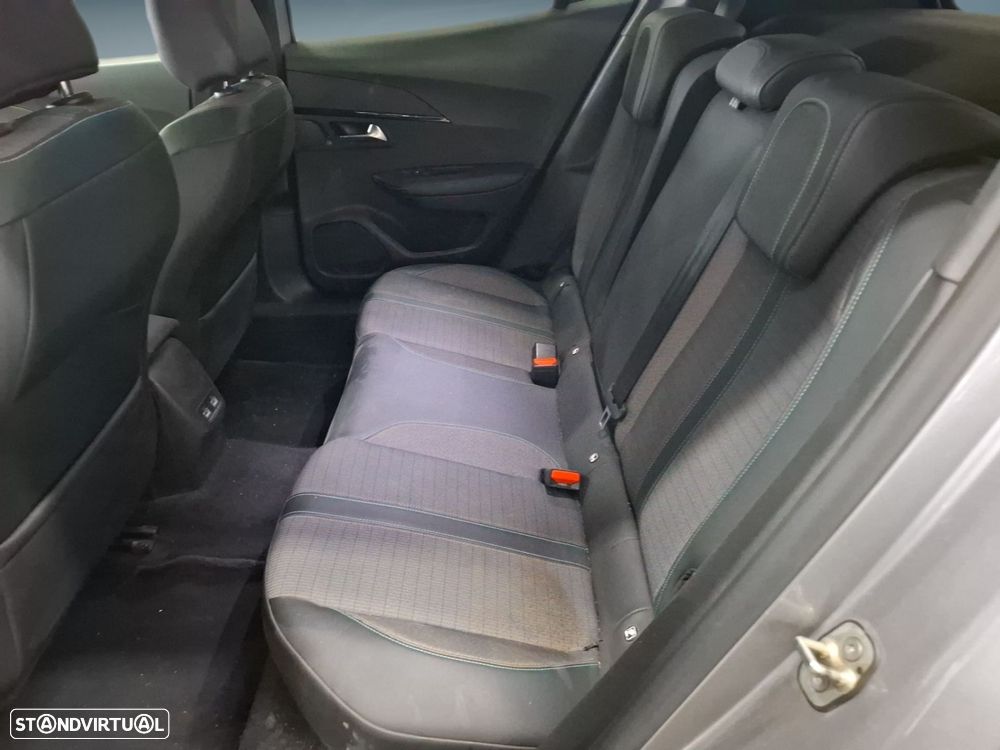 Peugeot 2008 1.2 PureTech Allure - 14