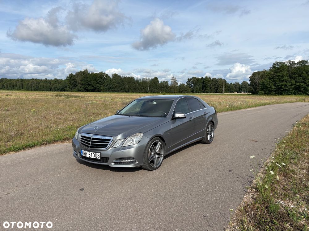 Mercedes-Benz Klasa E 220 CDI BlueEff Avantgarde - 3