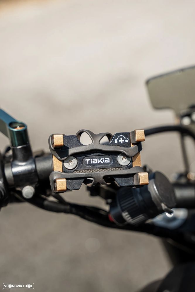 Yamaha XSR 700 - 22