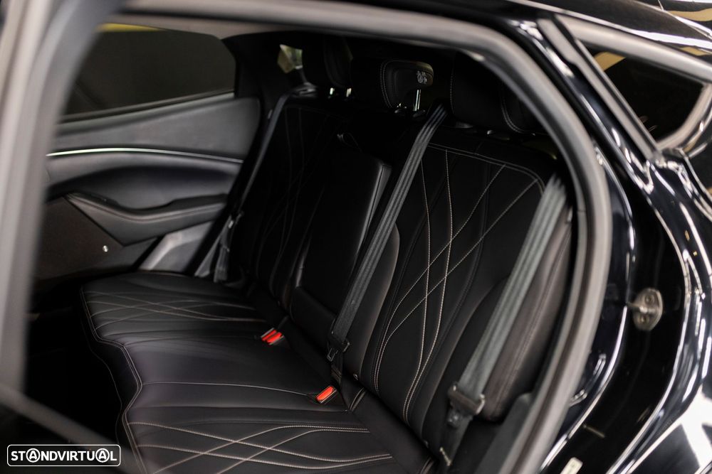 Ford Mustang Mach-E Standard - 37