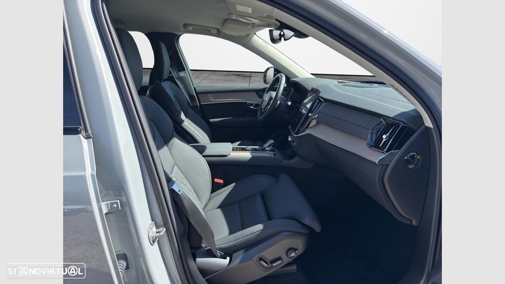 Volvo XC 90 2.0 T8 PHEV Plus Dark AWD — fotografia 13