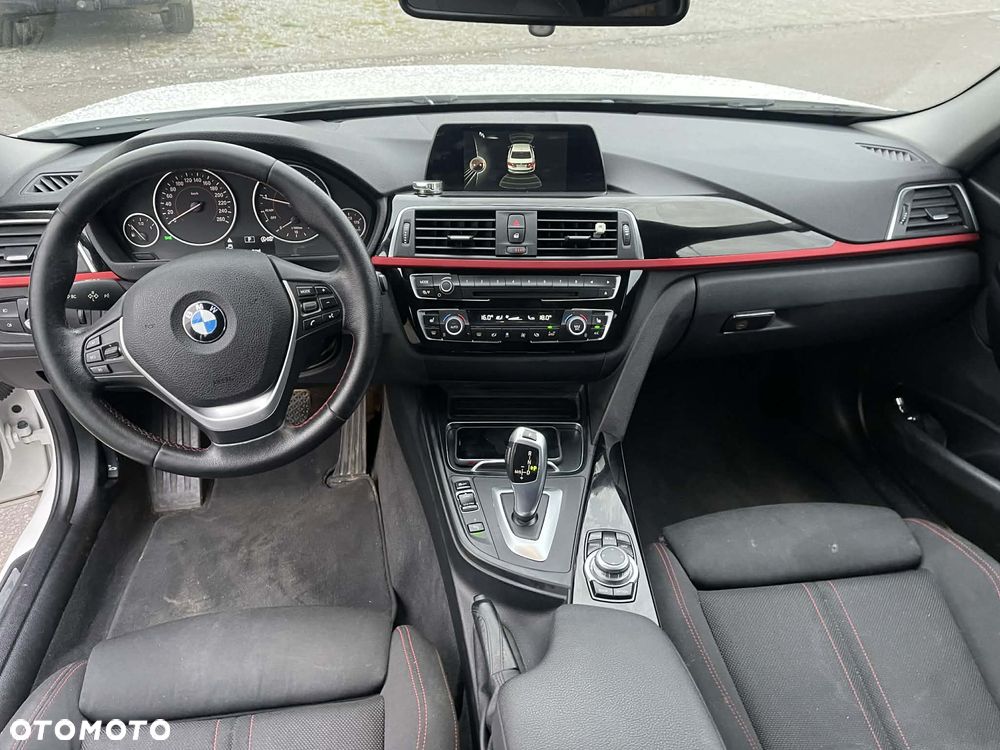 BMW Seria 3 318i Sport Line Shadow - 9