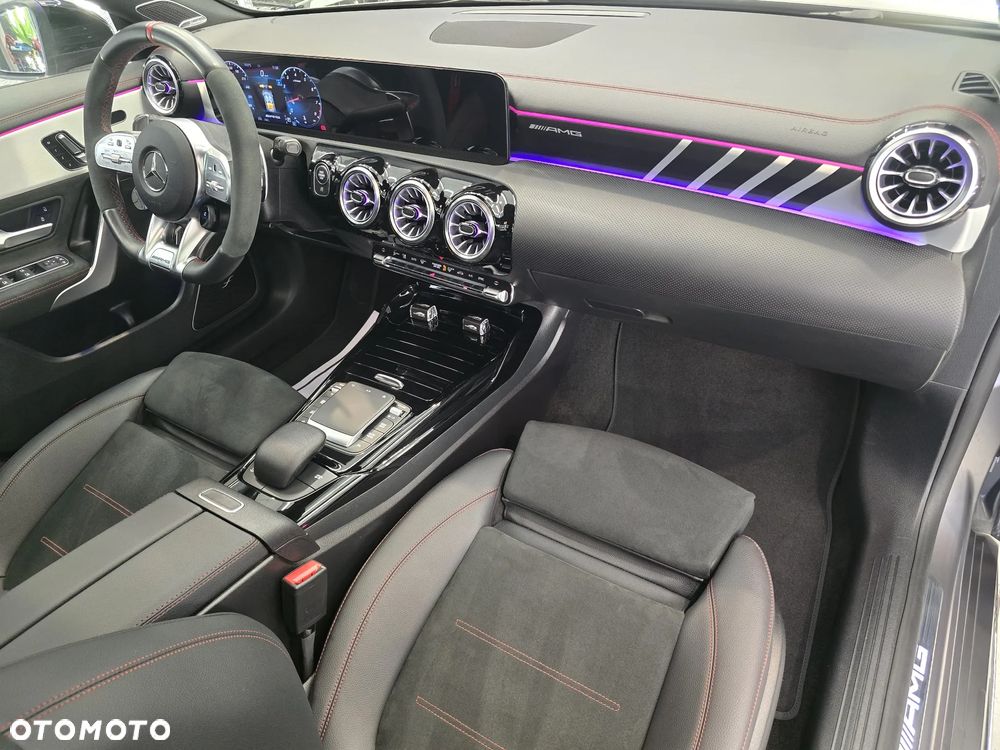 Mercedes-Benz CLA AMG 45 S 4-Matic 8G-DCT - 8