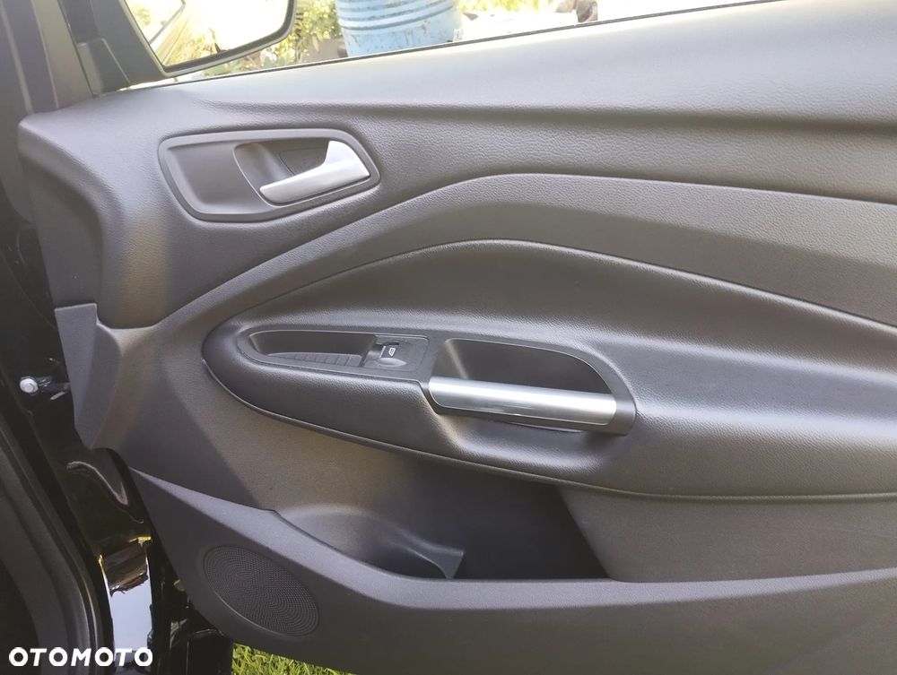 Ford Kuga 2.0 TDCi AWD ST-Line Black - 17