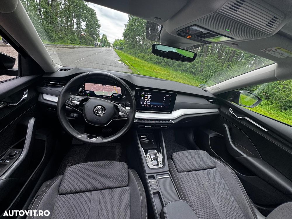Skoda Octavia 2.0 TDI DSG Clever - 21