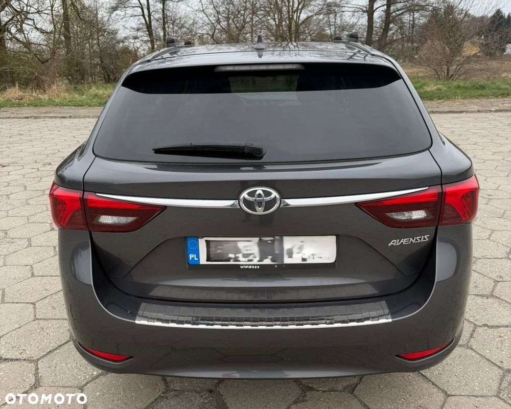 Toyota Avensis 2.0 D-4D Prestige - 9