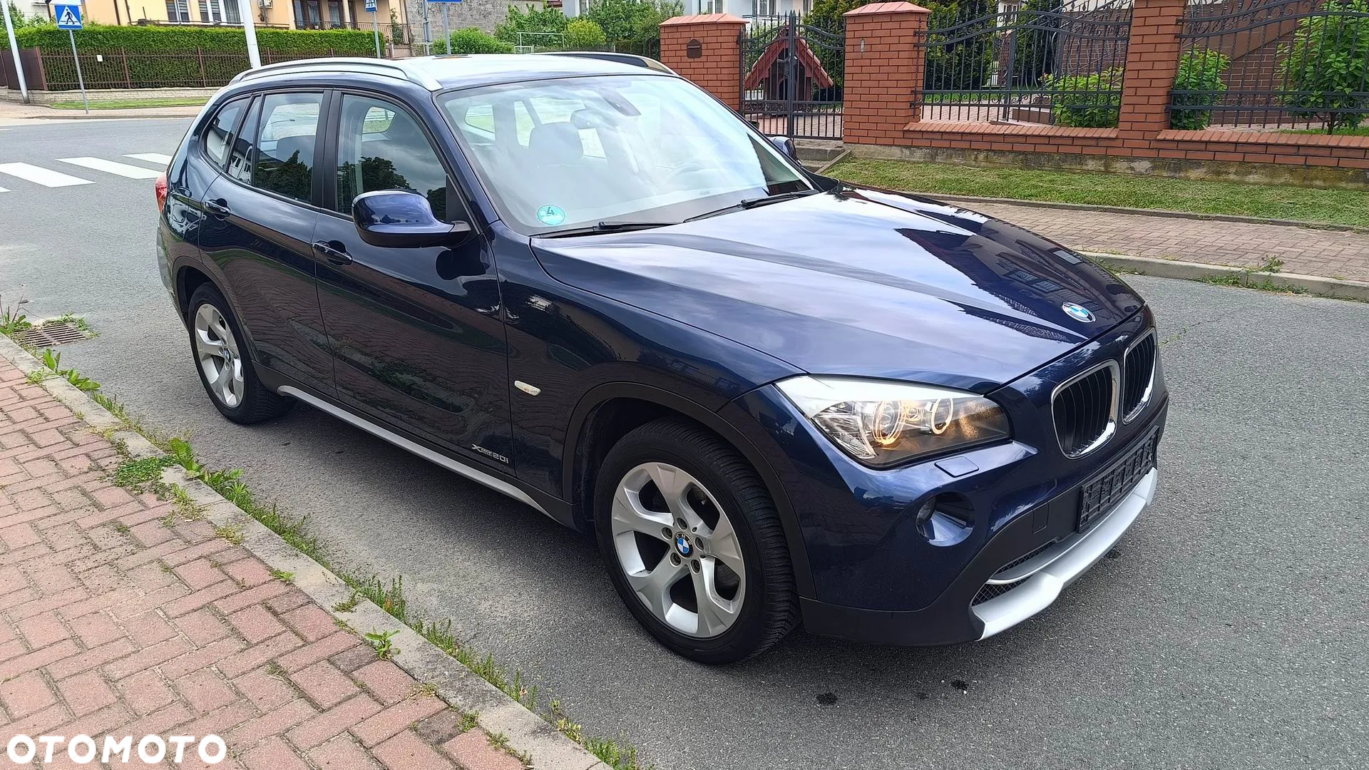 BMW X1 xDrive20i Sport Line - 2