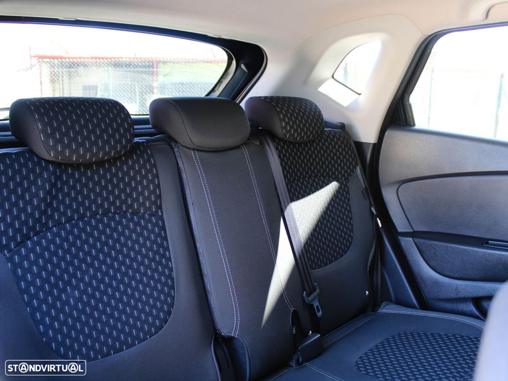 Renault Captur 0.9 TCE Exclusive - 42