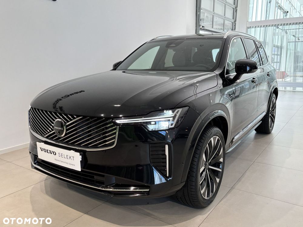 Volvo XC 90 - 9