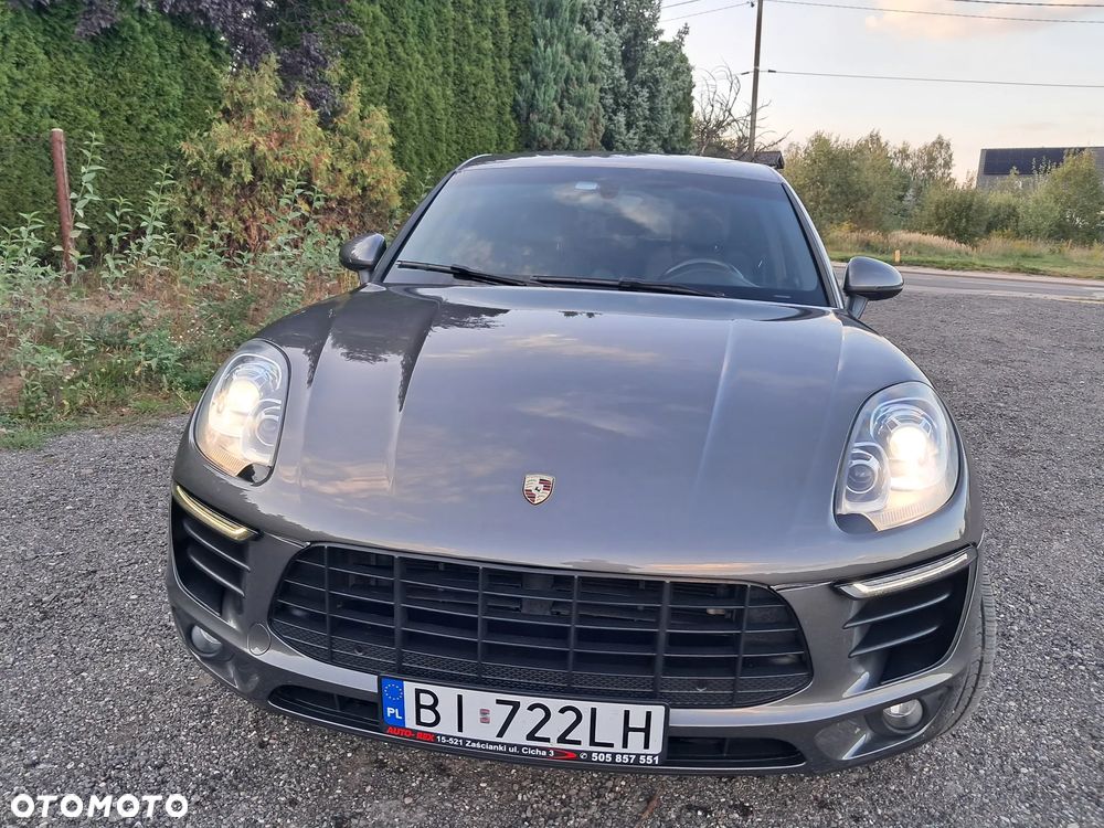 Porsche Macan - 4