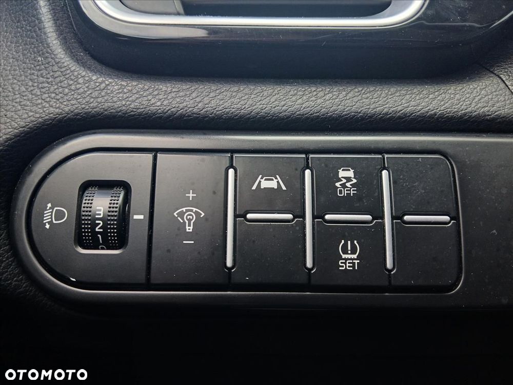 Kia Ceed 1.5 T-GDI M DCT - 19