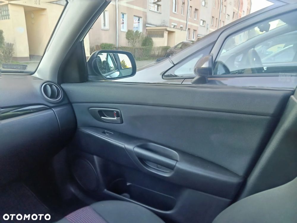 Mazda 3 - 7