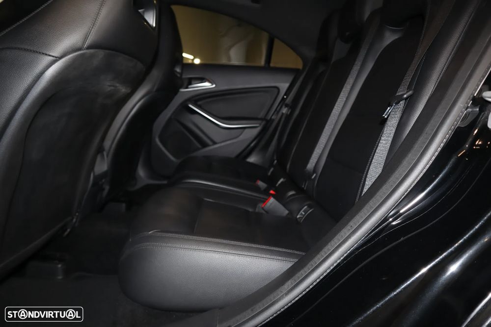 Mercedes-Benz CLA 200 CDi Urban Aut. - 6