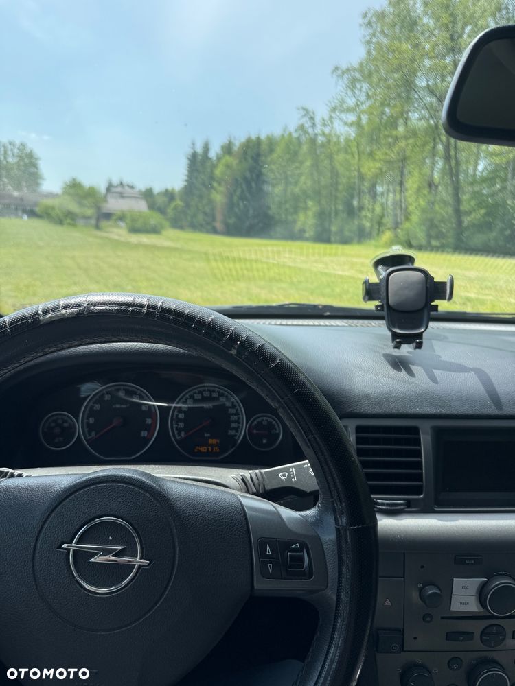 Opel Vectra 1.8 - 8