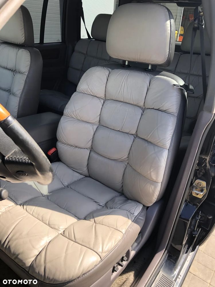 Jeep Grand Cherokee 5.2 Limited - 30