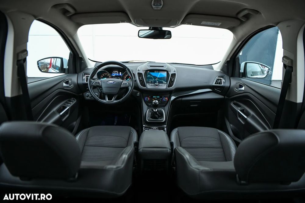 Ford Kuga 1.5 EcoBoost 2x4 Titanium - 7