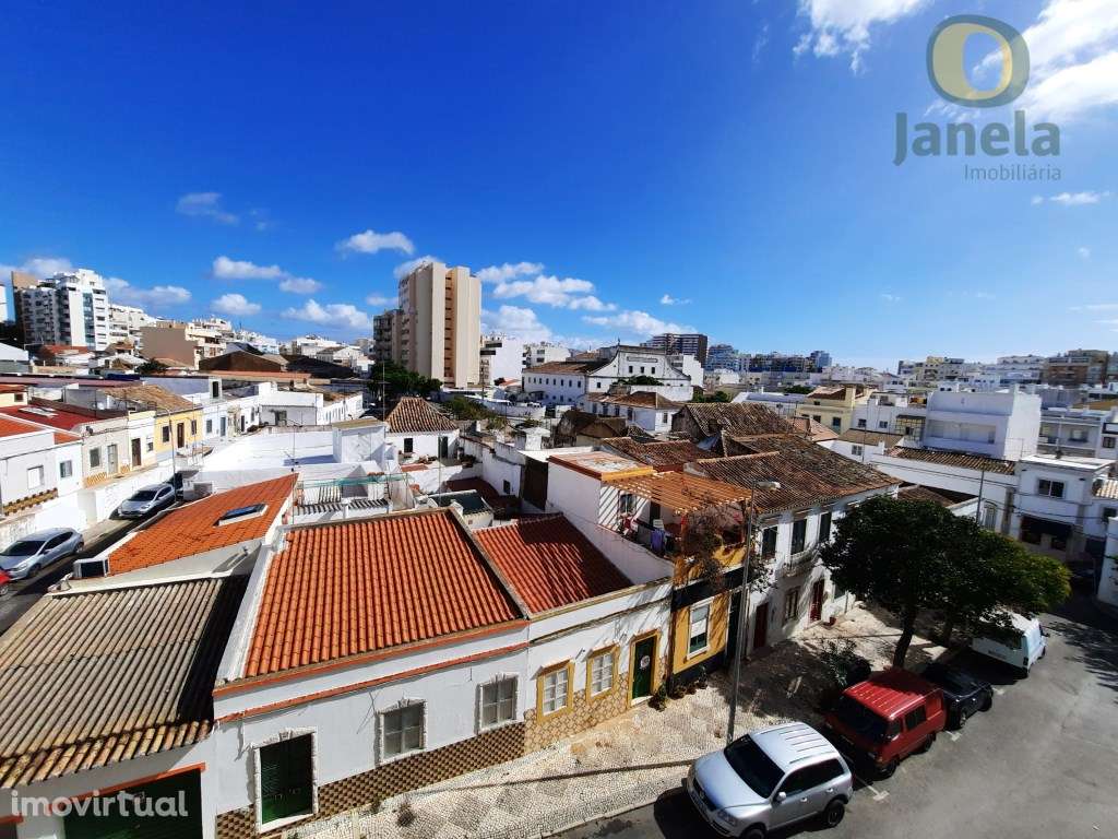 Notável Edifício para Investimento, com 4.365,60 m2, vistas Mar e C... - Grande imagem: 2/21