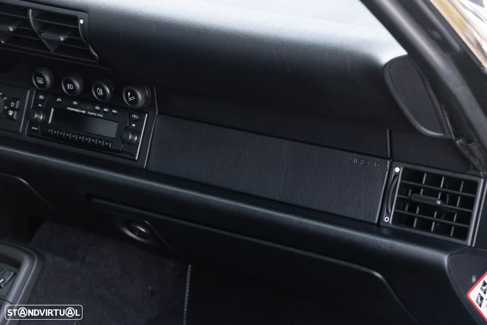 Porsche 911 (993) - 27