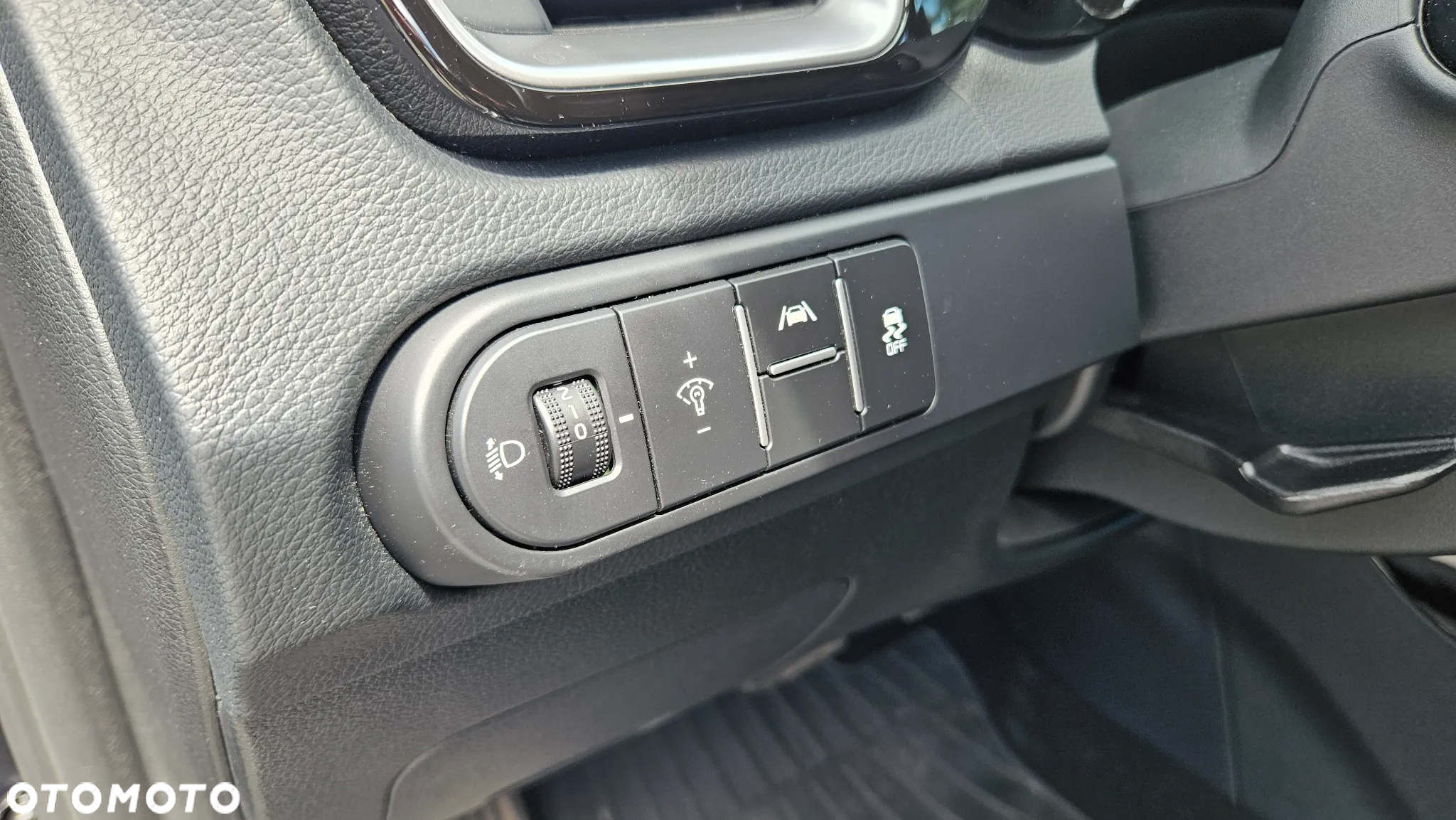 Kia XCeed 1.6 T-GDI Business Line DCT - 13