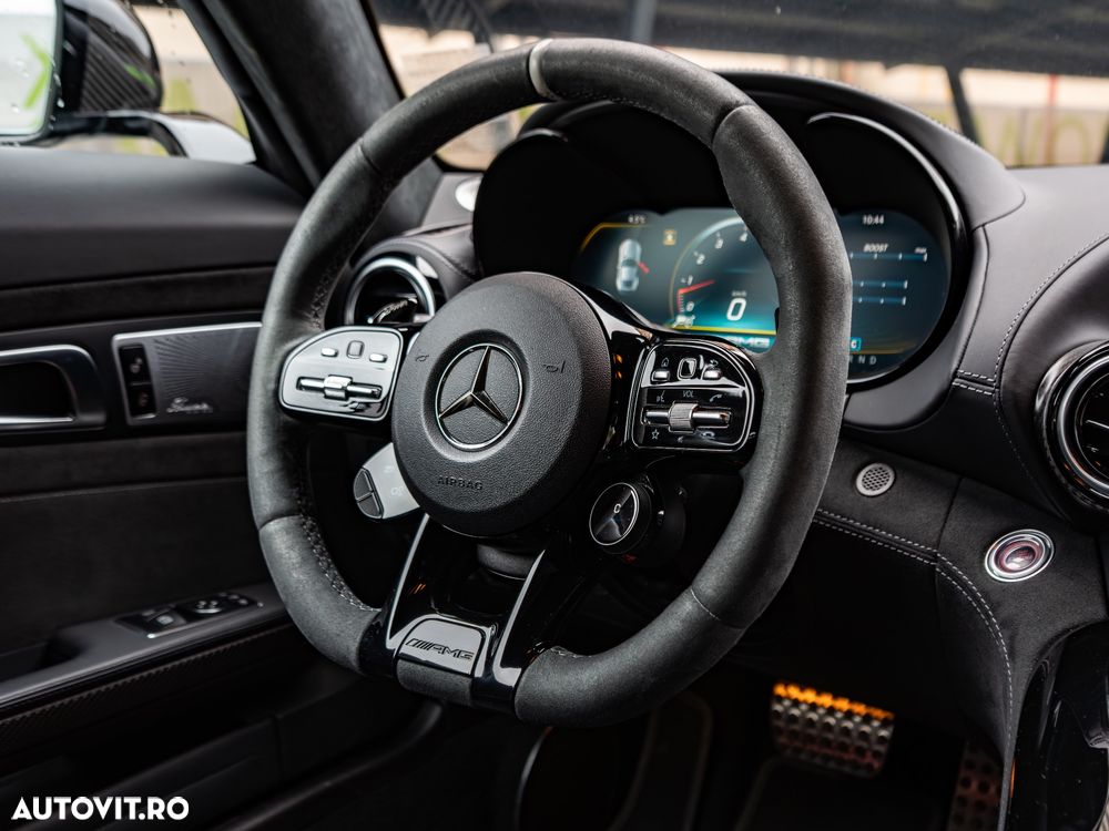 Mercedes-Benz AMG GT - 27