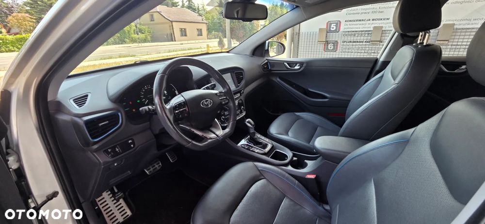 Hyundai IONIQ 1.6 GDI Premium - 26