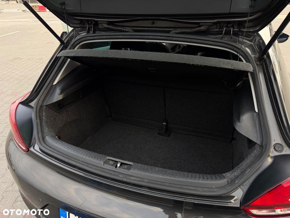 Volkswagen Scirocco 1.4 TSI DSG - 9