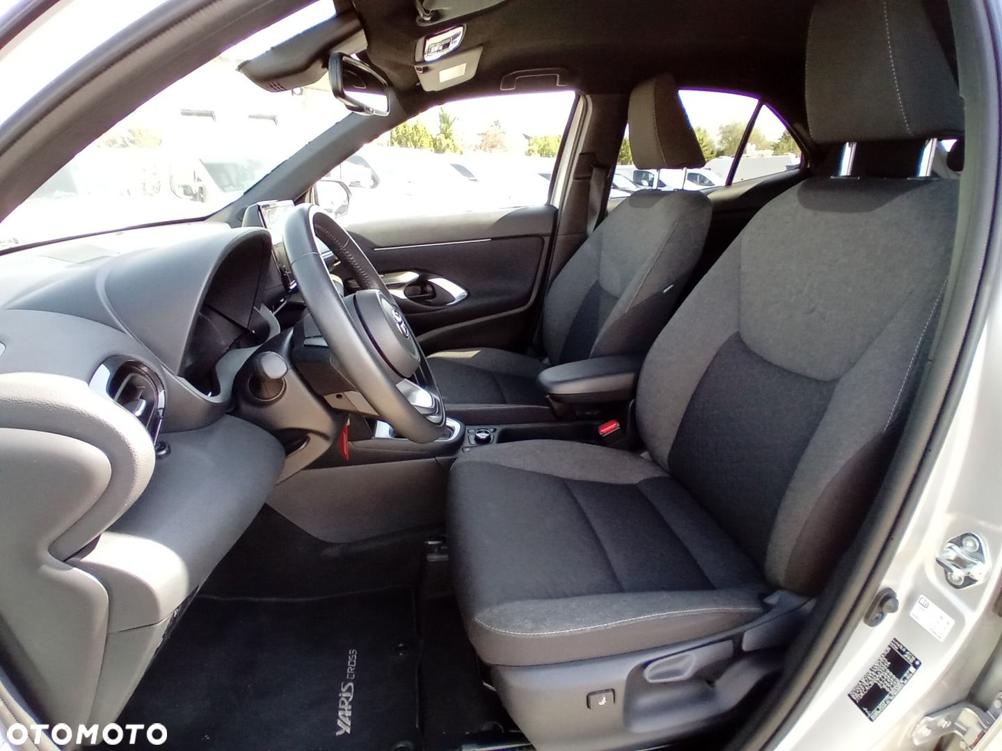 Toyota Yaris Cross - 30