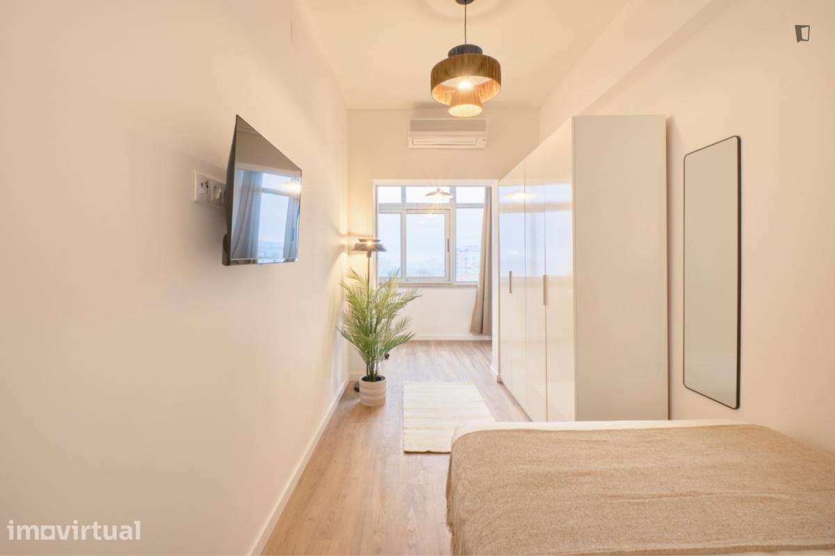 Quarto - localizado em Campolide Lisbon - Grande imagem: 2/34