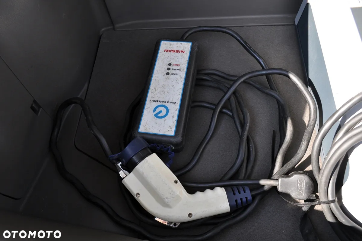 Nissan Leaf 24 kWh (ohne Batterie) Tekna - 14
