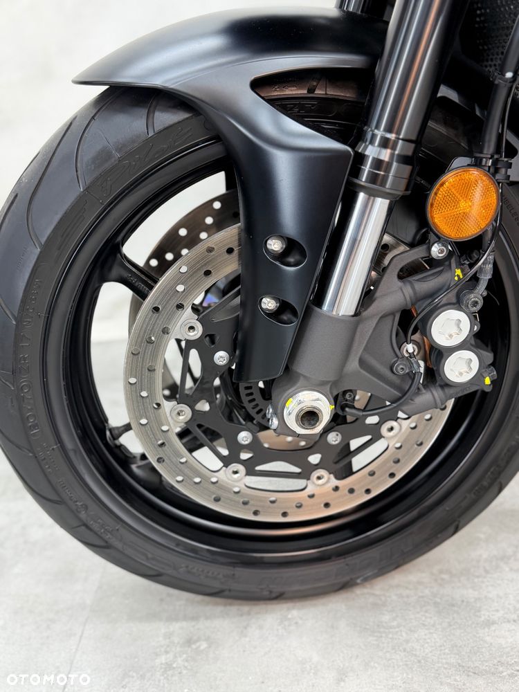 Yamaha MT - 20
