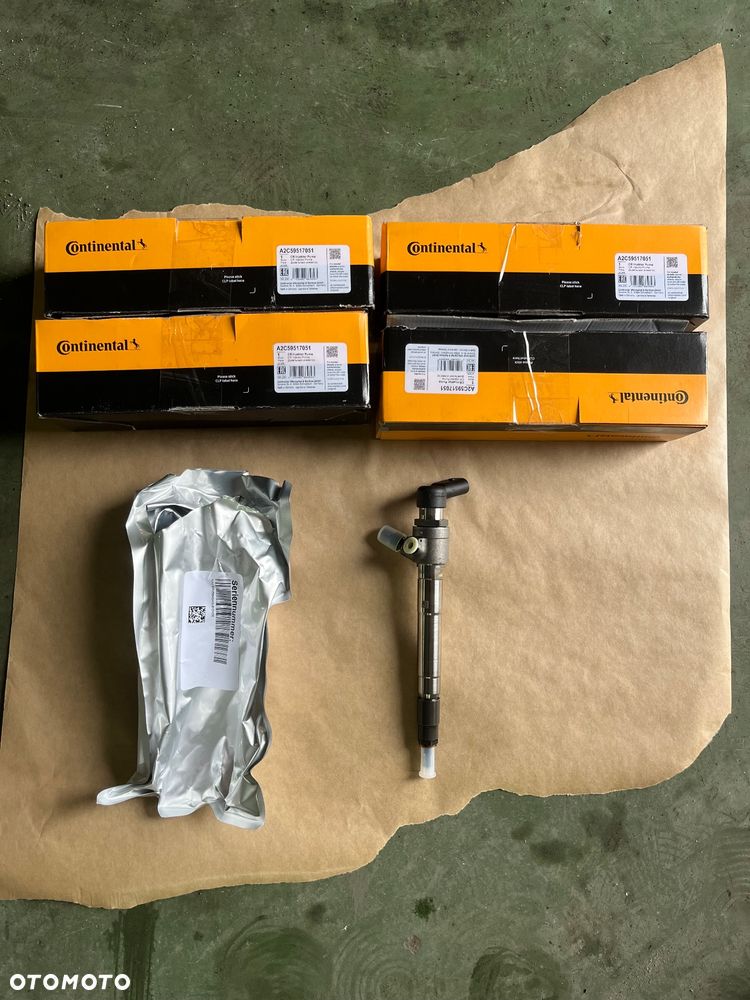 Komplet Wtryskiwacze Peugeot Citroen 2.2 A2C59517051
