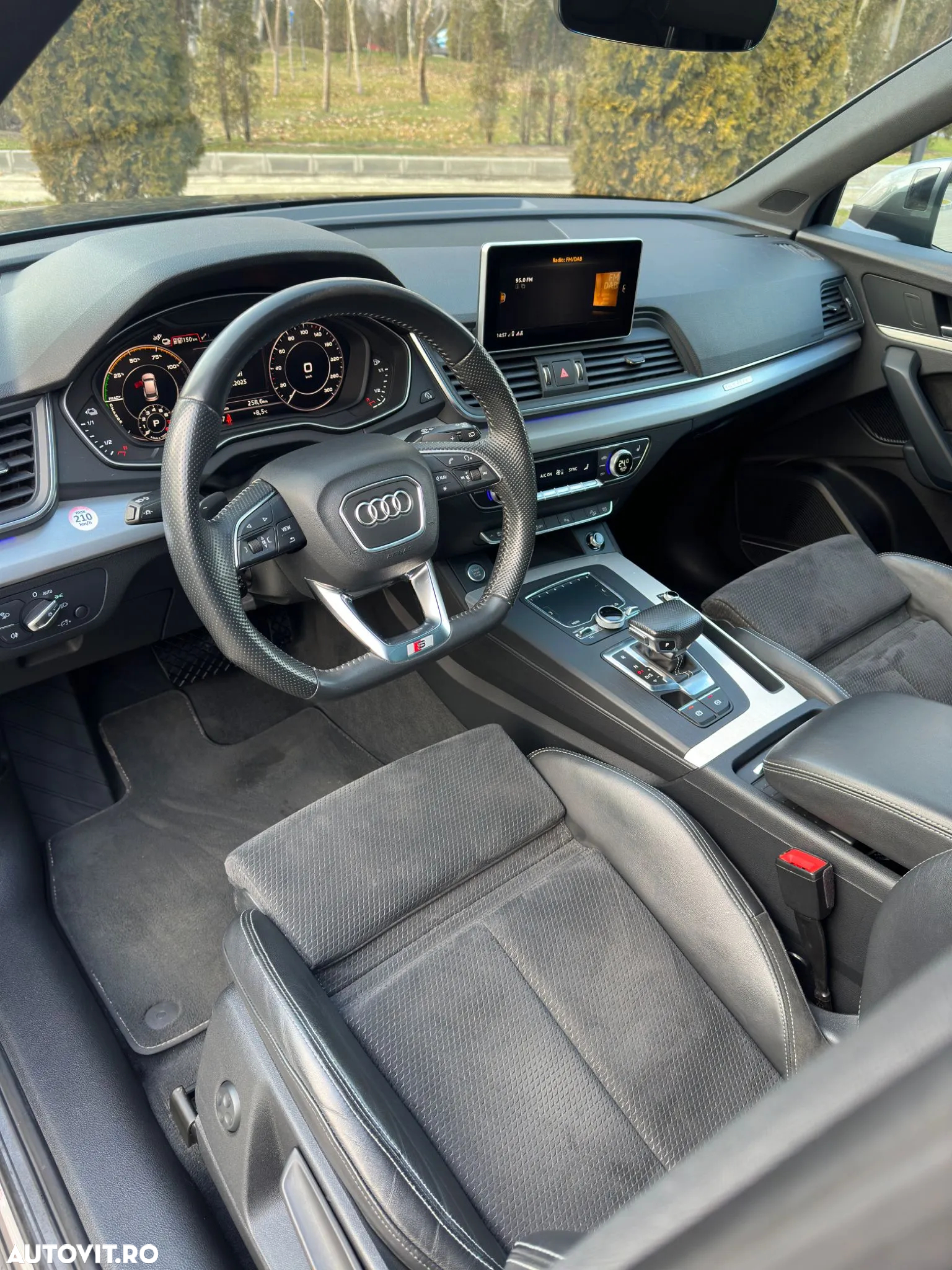 Audi Q5 50 TFSI e quattro S tronic sport - 7