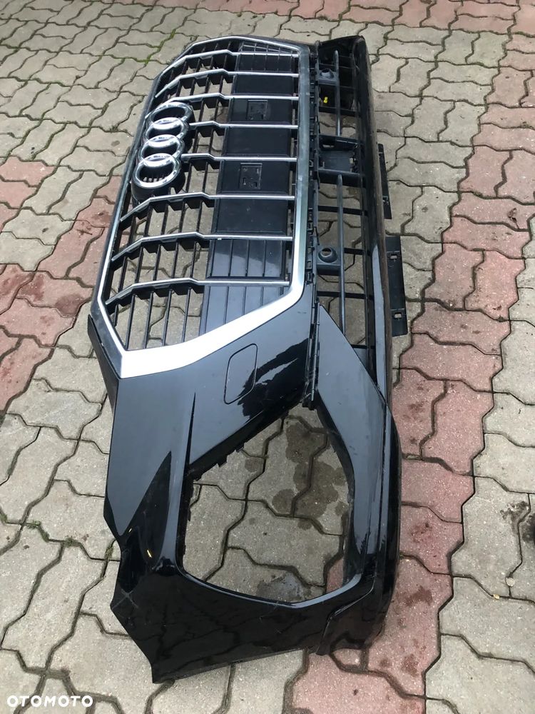 ZDERZAK AUDI Q3 83A 18-22 S-LINE PRZÓD GRILL - 6