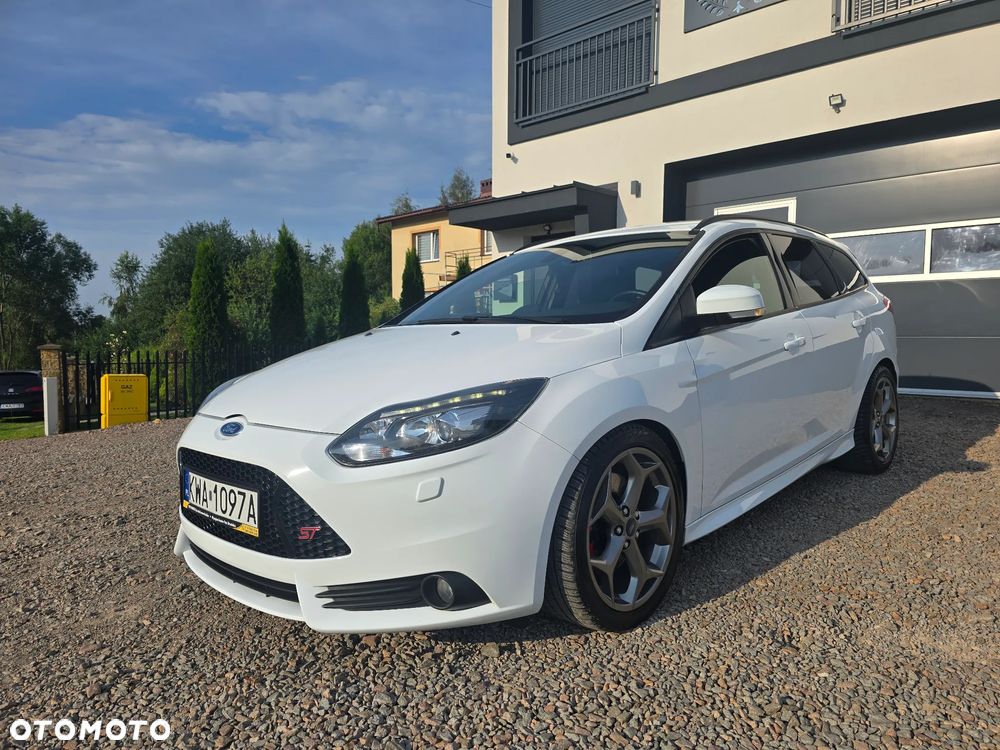 Ford Focus 2.0 EcoBoost ST - 1