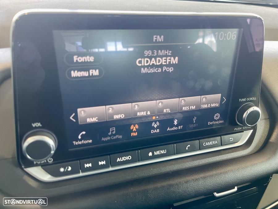 Nissan Qashqai 1.3 DIG-T Acenta Xtronic - 25