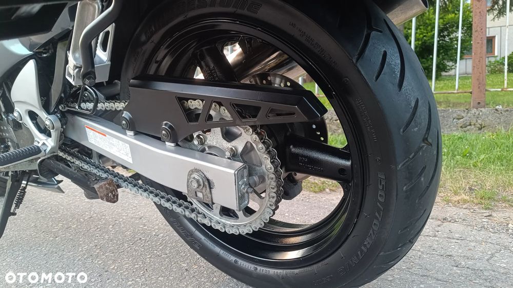 Suzuki GSX - 15